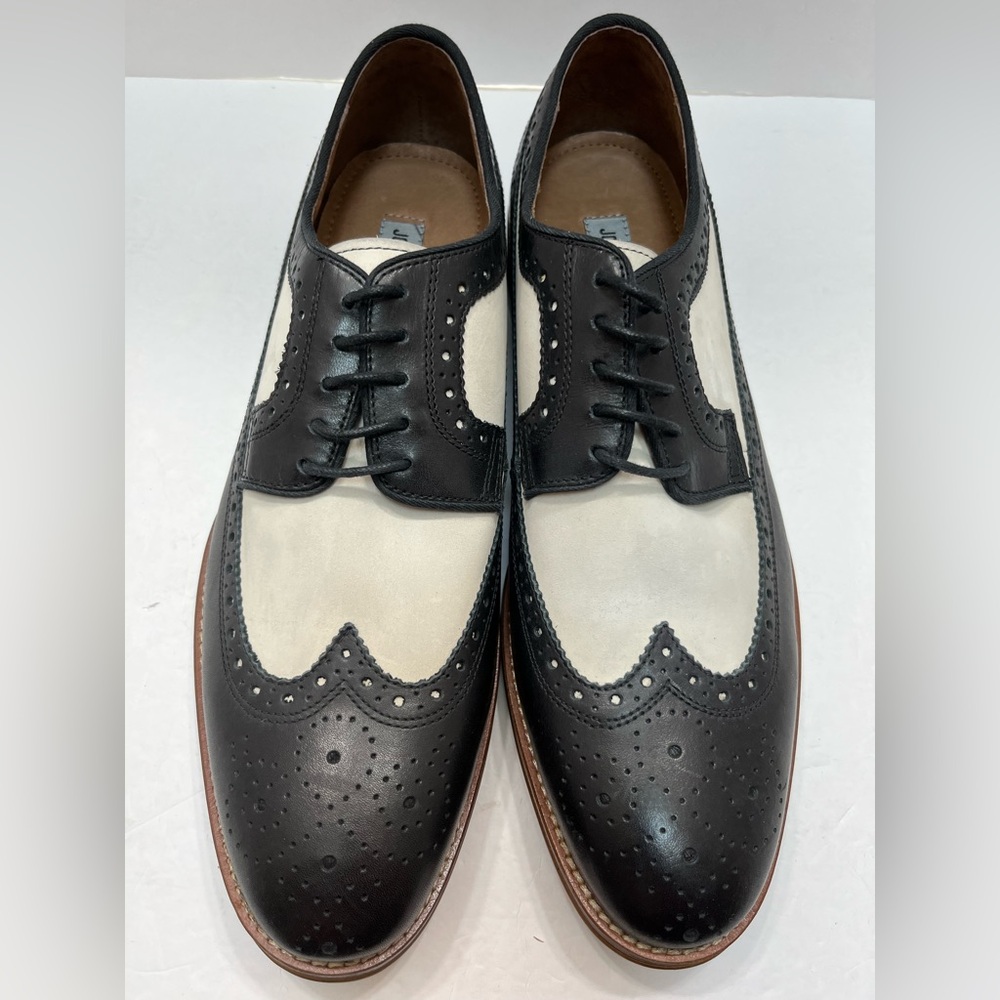 Johnston & Murphy Black and White Oxfords Size 10